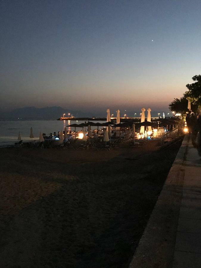 Ferienhaus "Arizones", Nea Kallikratia, Chalkidiki Nea Kallikrateia Exteriör bild