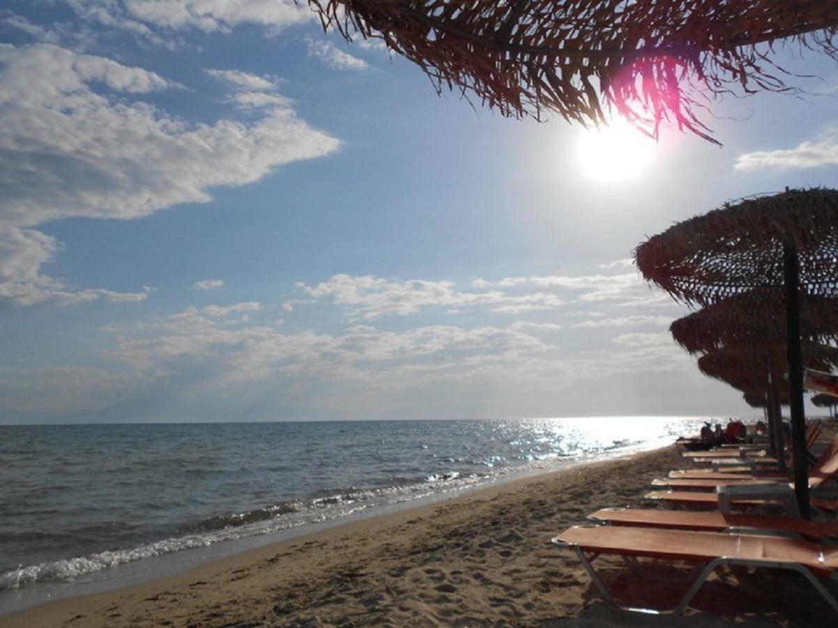 Ferienhaus "Arizones", Nea Kallikratia, Chalkidiki Nea Kallikrateia Exteriör bild